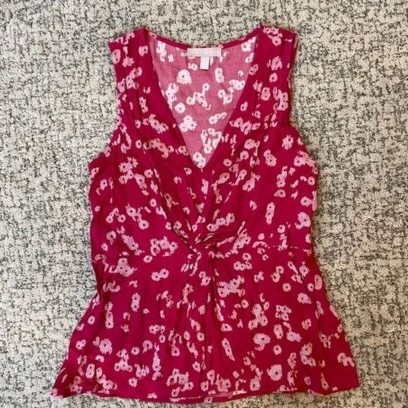 Chelsea28 Floral Print Flattering Twist Front V-Neck Lightweight Sleeveless Top - Picture 4 of 8